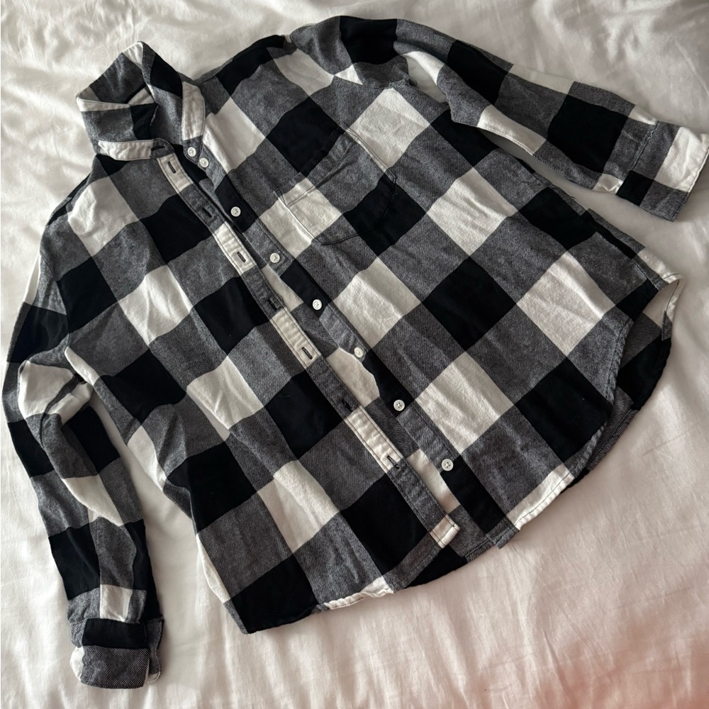 Black and White Plaid Button-Up Shirt
